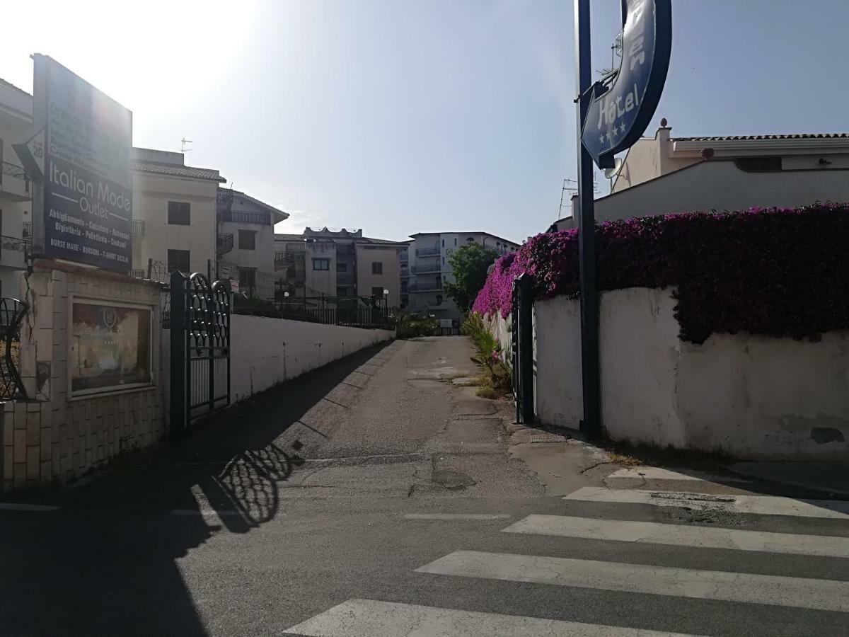 Casa Diana Apartment Giardini Naxos Exterior photo